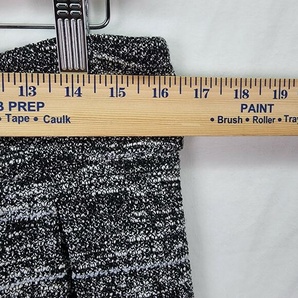 Karl Lagerfeld Paris Women’s Medium (10) 2-Piece Suit Black White Jacket & Skirt - Picture 10 of 13